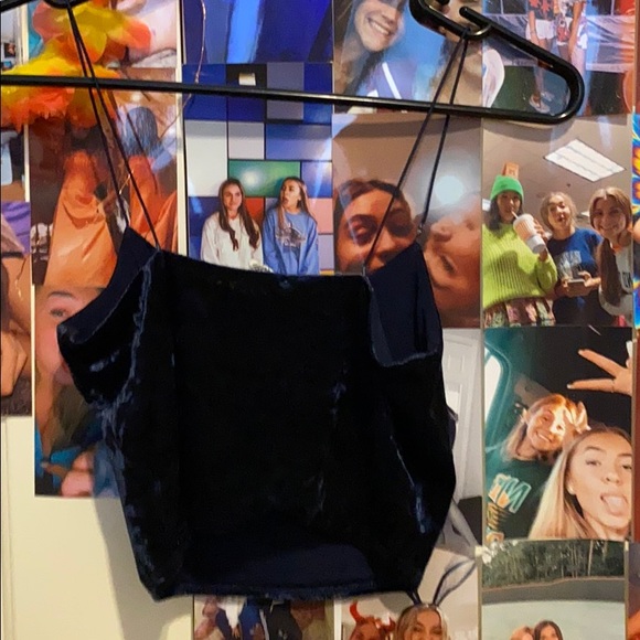 garage blue velvet crop top - Picture 2 of 3